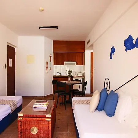 Nicki Resort: Cozy Flat Inland View *
